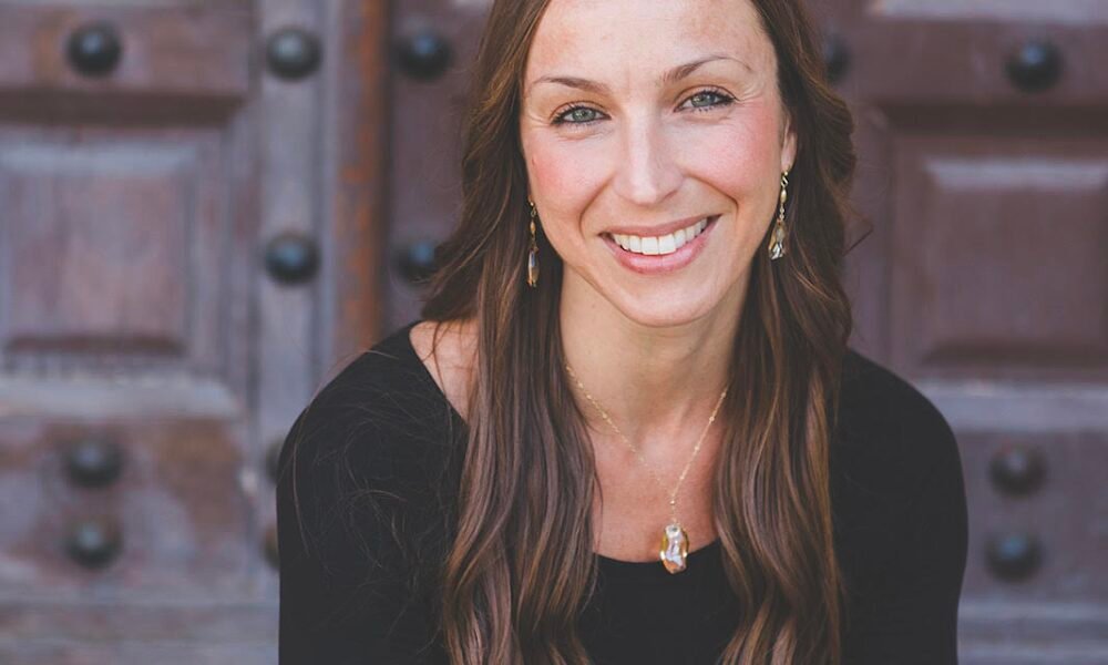 Jacqueline Sarah Robertson, Licensed Marriage & Family Therapist & Psychedelic-Assisted Therapy Provider